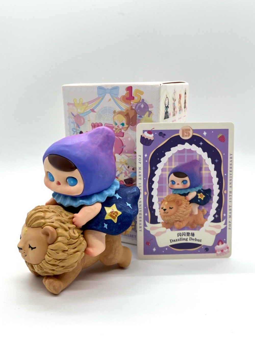 Celebrating the Moment POP MART 15th Anniversary Series Figure - DAZZLING DEBUT